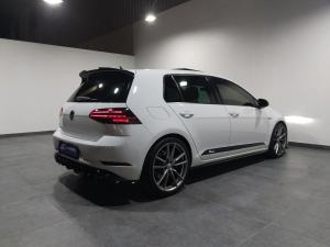 Volkswagen Golf R - Image 28