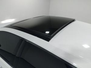 Volkswagen Golf R - Image 5