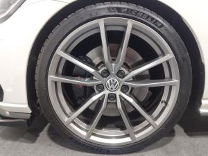 Volkswagen Golf R - Image 6