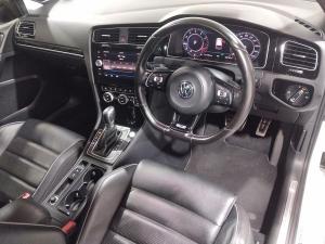 Volkswagen Golf R - Image 7
