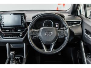 Toyota Corolla Cross 1.8 Hybrid XS - Image 8