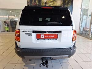 Toyota Land Cruiser Prado 2.8GD VX-R - Image 5