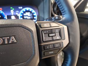 Toyota Land Cruiser Prado 2.8GD VX-R - Image 10