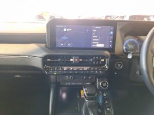 Toyota Land Cruiser Prado 2.8GD VX-R - Image 12