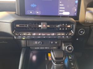 Toyota Land Cruiser Prado 2.8GD VX-R - Image 13