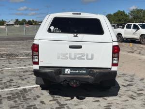 Isuzu KB 250D-Teq double cab Hi-Rider - Image 5