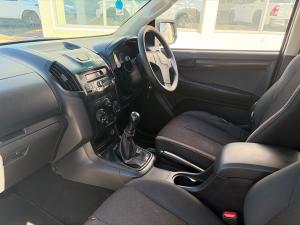 Isuzu KB 250D-Teq double cab Hi-Rider - Image 7