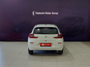 Toyota Starlet 1.5 XS auto - Image 5