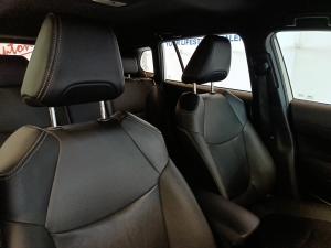 Toyota Corolla Cross 1.8 XS - Image 13