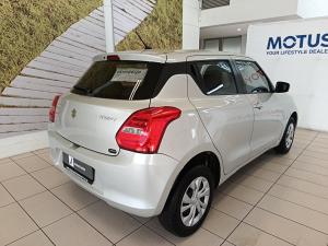 Suzuki Swift 1.2 GL manual - Image 2