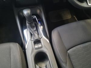 Toyota Corolla hatch 1.8 Hybrid XS - Image 12