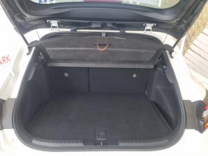 Toyota Corolla hatch 1.8 Hybrid XS - Image 16