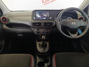 Hyundai Grand i10 1.0 Premium hatch - Image 6