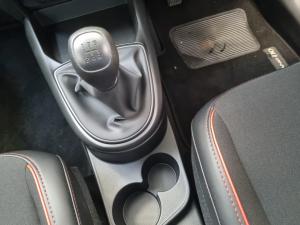 Hyundai Grand i10 1.0 Premium hatch - Image 12