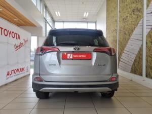 Toyota RAV4 2.0 GX auto - Image 5