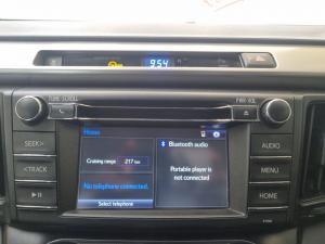 Toyota RAV4 2.0 GX auto - Image 13