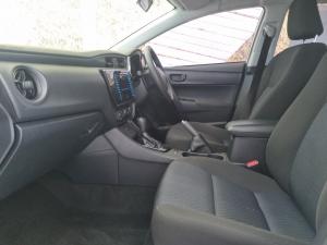 Toyota Corolla Quest 1.8 Plus manual - Image 7