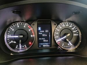 Toyota Hilux 2.4GD-6 double cab Raider auto - Image 11