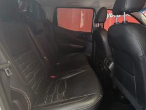 Nissan Navara 2.5DDTI PRO-4X 4X4 automatic D/C - Image 13