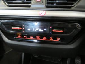 Suzuki Swift 1.2 GL - Image 12