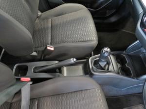 Suzuki Swift 1.2 GL - Image 17