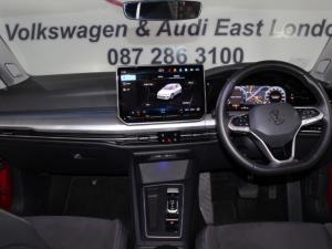 Volkswagen Golf 1.4 TSI Life + Tiptronic - Image 10