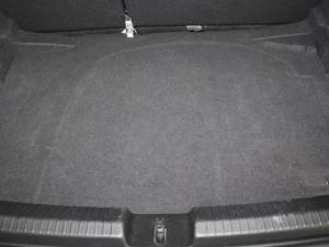 Volkswagen Polo 1.0 TSI Life - Image 8