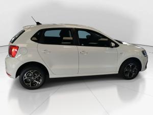 Volkswagen Polo Vivo hatch 1.6 Life - Image 8