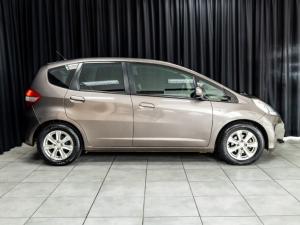 Honda Jazz 1.3 Comfort - Image 6
