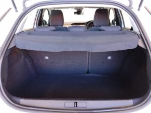 Opel Corsa 1.2 - Image 6