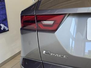 Jaguar E-Pace D150 AWD R-Dynamic SE - Image 14