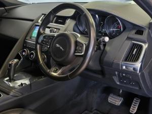 Jaguar E-Pace D150 AWD R-Dynamic SE - Image 30