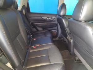 Nissan X-Trail 2.5 4x4 Tekna - Image 11