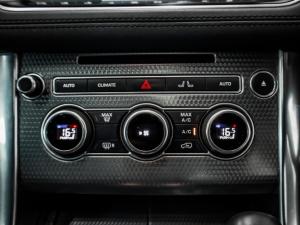 Land Rover Range Rover Sport Autobiography Dynamic SDV8 - Image 16