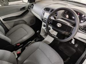 Tata Tiago 1.2 XT manual - Image 3