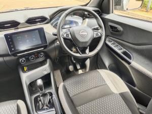 Nissan Magnite 1.0 Turbo Acenta Kuro auto - Image 7