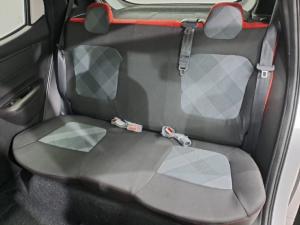 Renault Kwid 1.0 Techno manual - Image 6