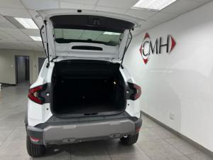 Renault Duster 1.2T hybrid Zen 4WD - Image 5