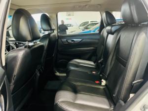 Nissan X-Trail 2.5 4x4 Tekna - Image 6