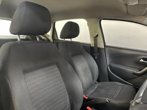 Volkswagen Polo Vivo hatch 1.4 Trendline - Image 8