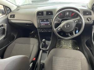 Volkswagen Polo Vivo hatch 1.4 Trendline - Image 5