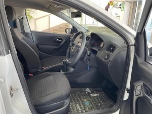 Volkswagen Polo Vivo hatch 1.4 Trendline - Image 8