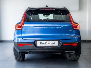 Volvo XC40 T3 R-Design auto - Image 4