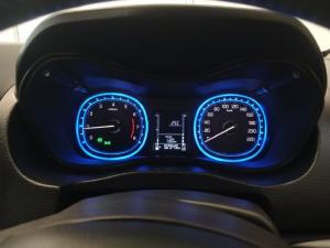 Suzuki Vitara Brezza 1.5 GLX - Image 9