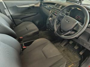 Mahindra KUV100 Nxt 1.2 G80 K6+ #DARE - Image 6