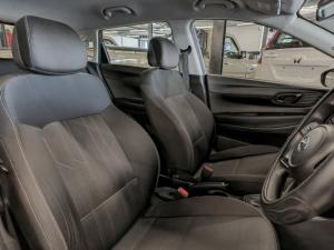 Hyundai i20 1.4 Motion auto - Image 7