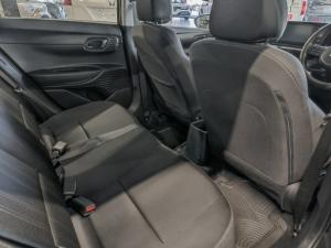 Hyundai i20 1.4 Motion auto - Image 8