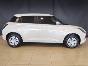 Suzuki Swift 1.2 GL - Image 2