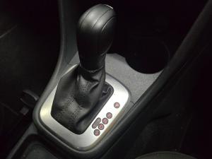 Volkswagen Polo Vivo hatch 1.6 Life - Image 10