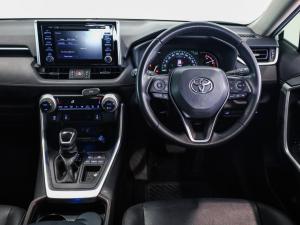 Toyota RAV4 2.0 VX - Image 16